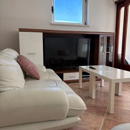 Nude Oasis Makarska